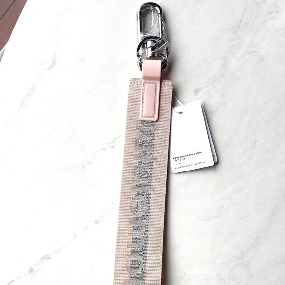 NWT Lululemon Never Lost Keychain Wordmark Pink Mist Silver - Picture 3 of 5